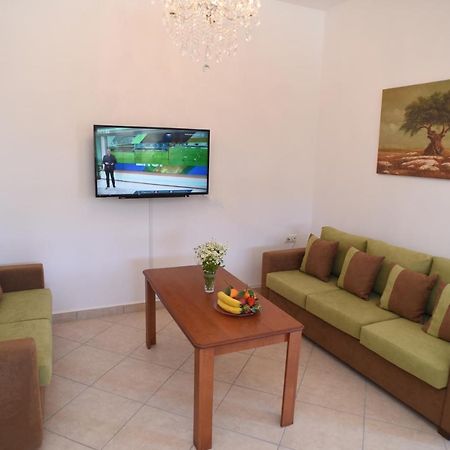 Apartament Bernie House 2 Mélanes Zewnętrze zdjęcie
