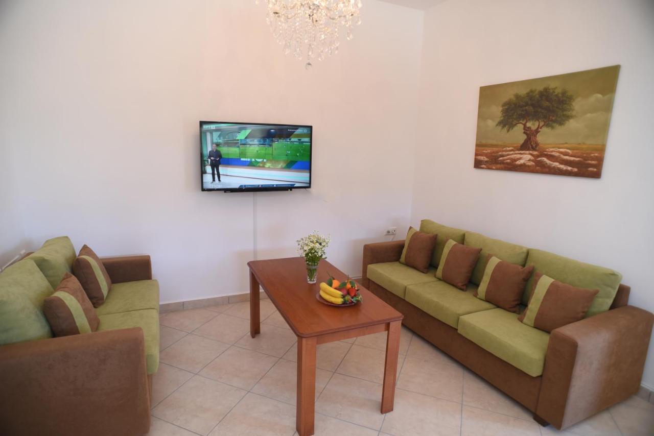 Apartament Bernie House 2 Mélanes Zewnętrze zdjęcie